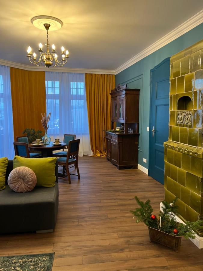 Apartament Baron ***** Jelenia Gora Ngoại thất bức ảnh