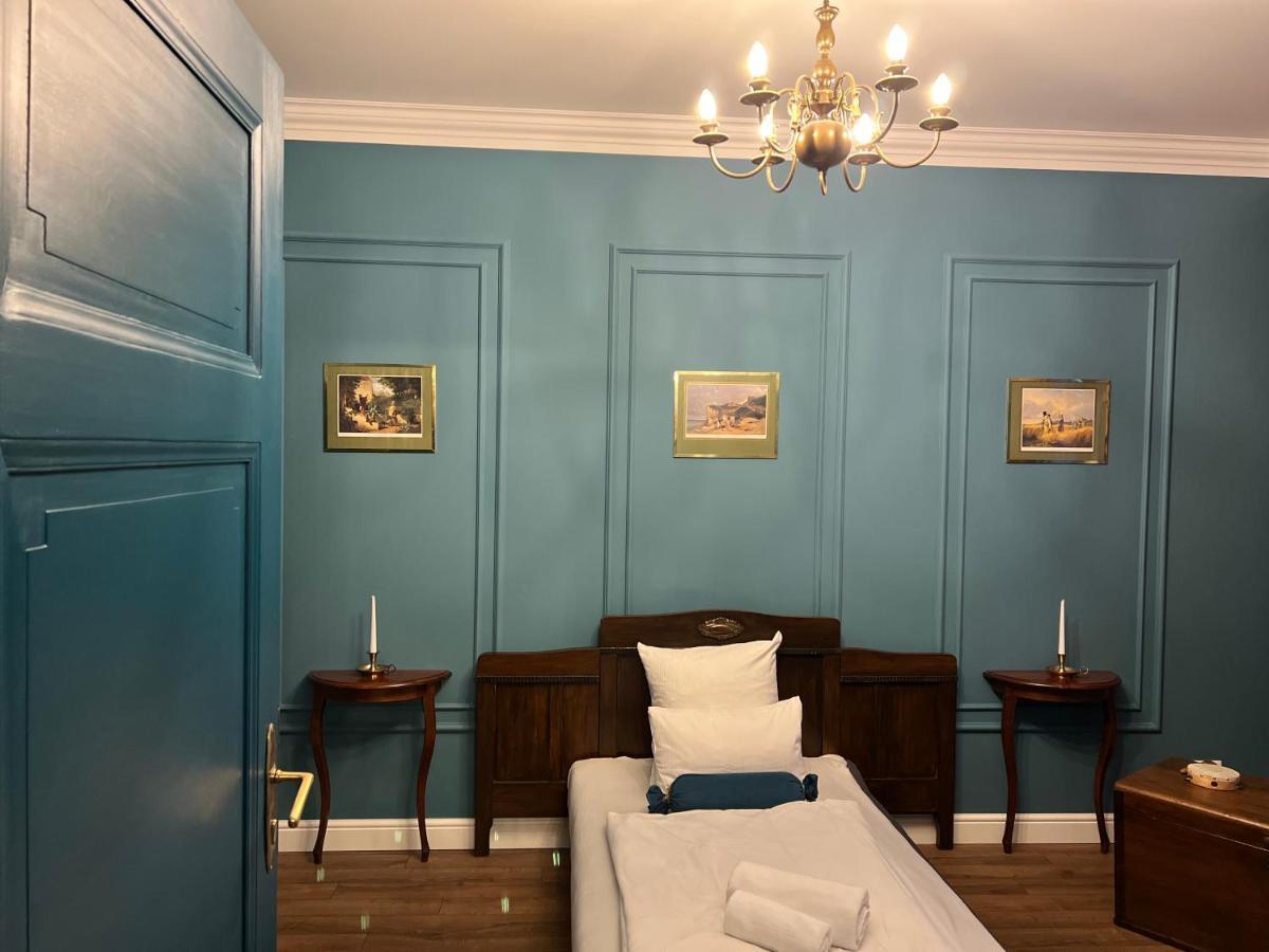 Apartament Baron ***** Jelenia Gora Ngoại thất bức ảnh