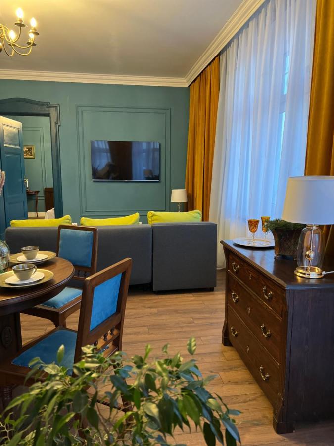 Apartament Baron ***** Jelenia Gora Ngoại thất bức ảnh